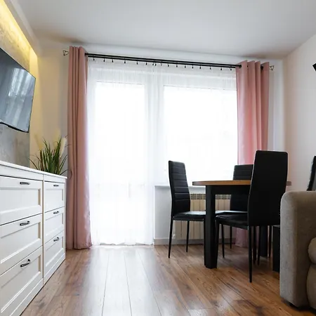 Apartment Centrum 338 *